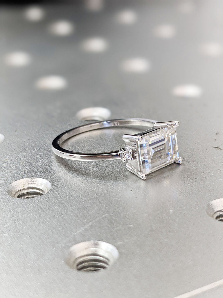 14k Gold Step Cut 2.5ct Baguette Moissanite Diamond Ring Alternative Engagement Ring Christmas Art Deco Engagement Ring Baguette Diamond