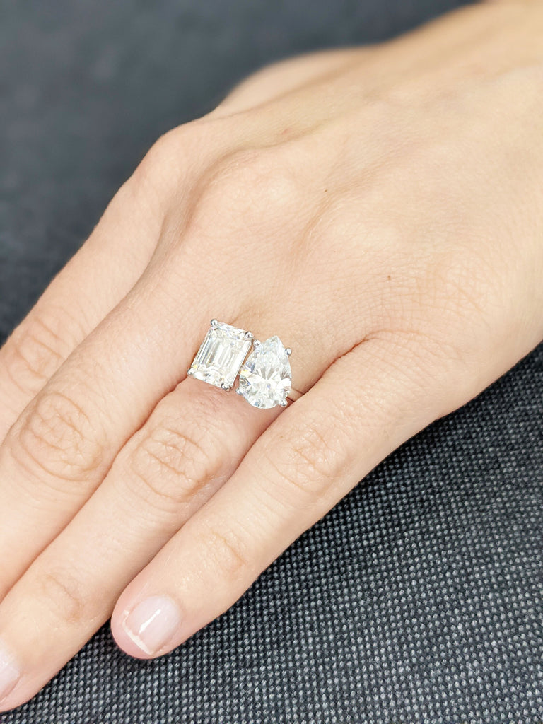 2.0 Carat Double Stone Engagement Ring Pear Cut and Emerald Cut Moissanite Two Stone Wedding Ring 14K White Yellow Rose Gold