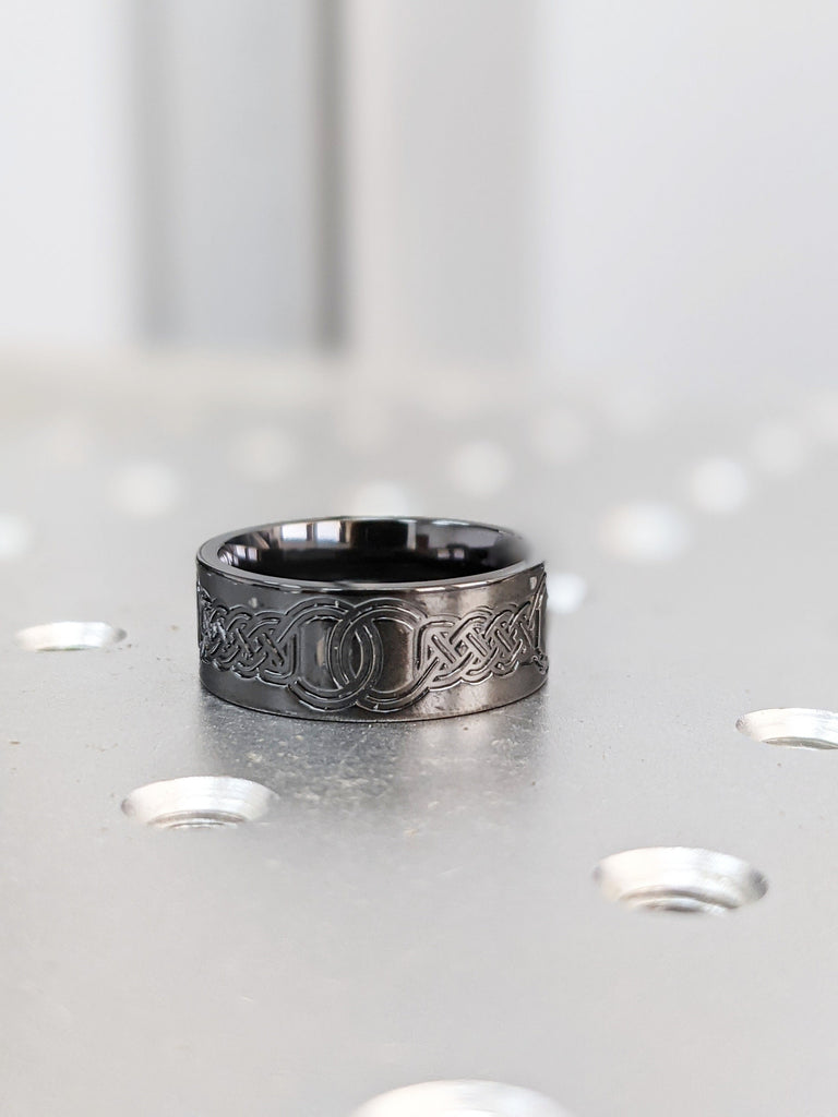 Celtic Ring Mens Wedding Band Irish Ring 8mm Celtic Wedding Band Black Zirconium Ring Unique Mens Viking Wedding Bands Women Celtic Knot