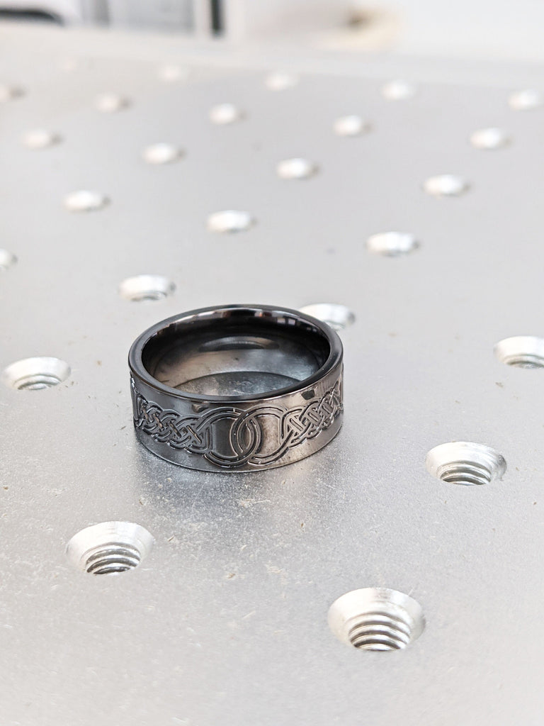 Celtic Ring Mens Wedding Band Irish Ring 8mm Celtic Wedding Band Black Zirconium Ring Unique Mens Viking Wedding Bands Women Celtic Knot