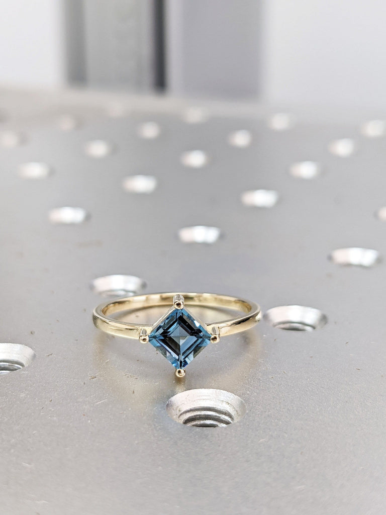 London Blue Topaz Stacking Ring - Solitaire Ring - Natural topaz ring - Gemstone Ring- Gold Ring - December Birthstone 14k gold ring