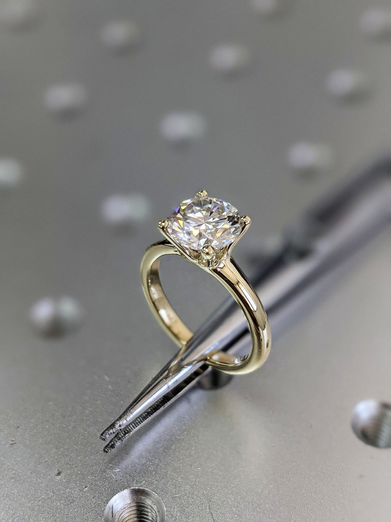 2 CT Moissanite Round Solitaire Engagement Ring, Brilliant Round Moissanite, Sustainably Created Diamond Engagement Ring, Gold Bridal Ring