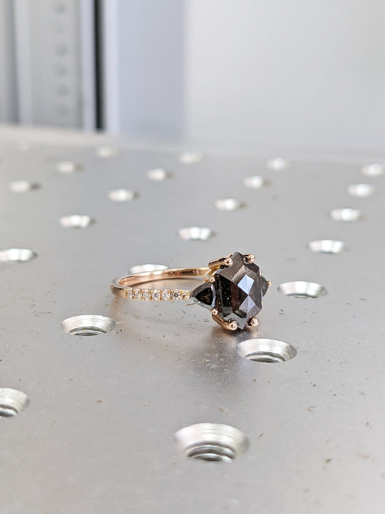 Raw Diamond Hexagon Triangle Diamond, Salt and Pepper, Unique Engagement Ring, Rose Cut Geometric Diamond Ring, 14k Gold, Custom Handmade