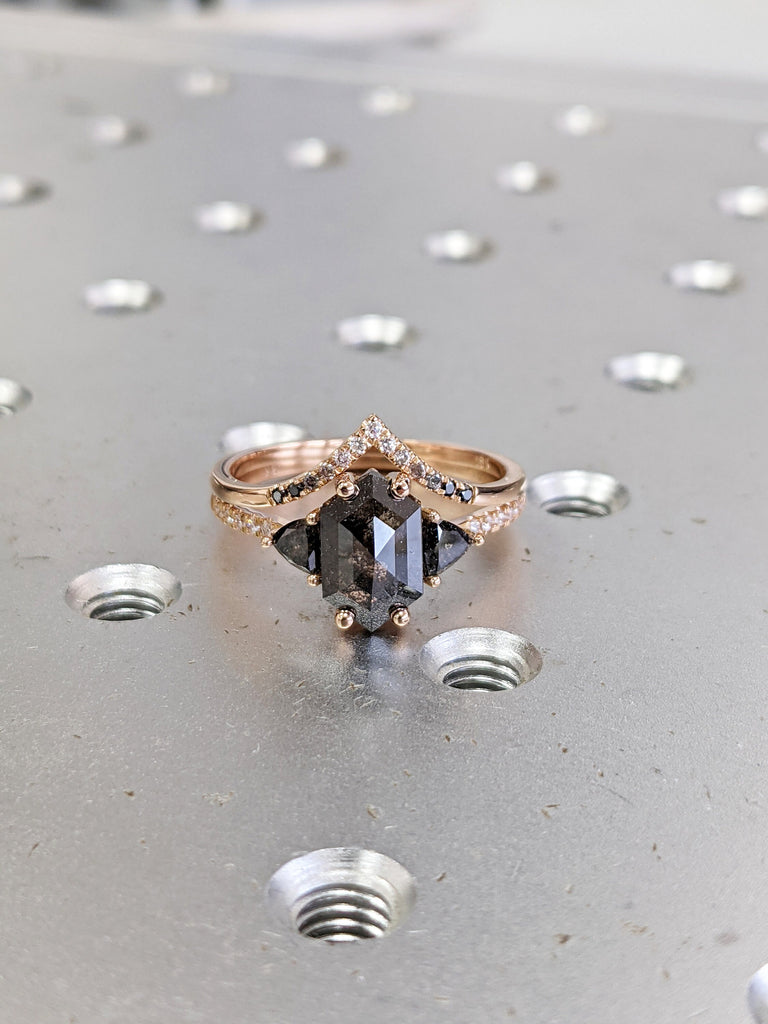 Raw Diamond Hexagon Triangle Diamond, Salt and Pepper, Unique Engagement Ring, Rose Cut Geometric Diamond Ring, 14k Gold, Custom Handmade