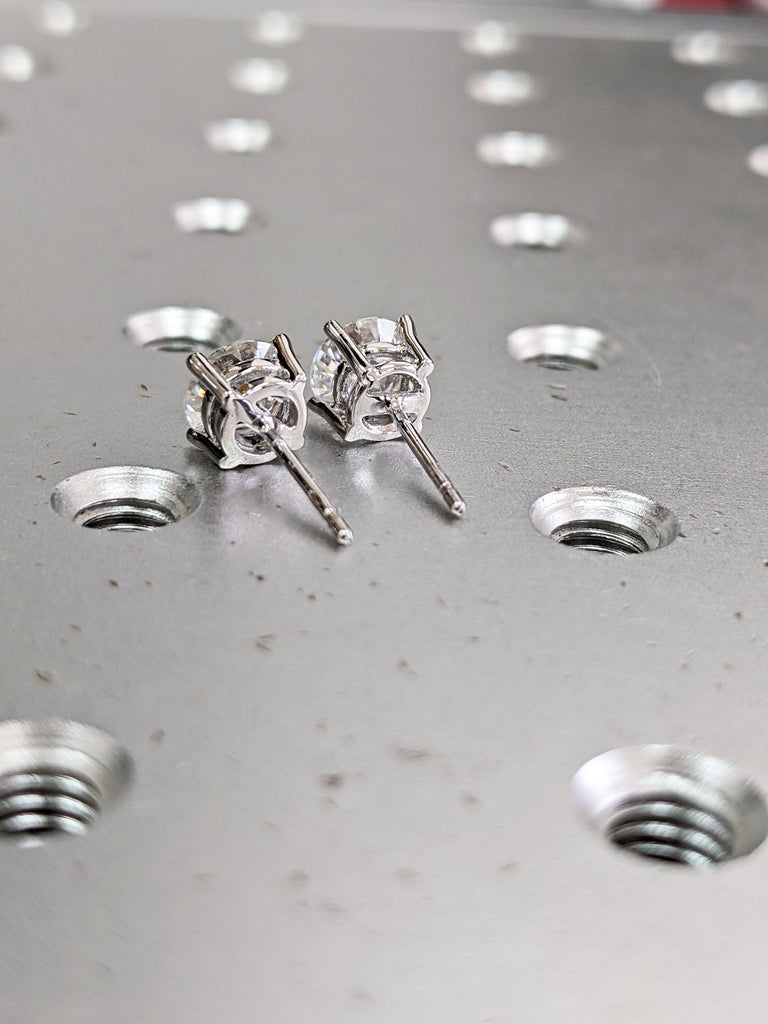 1 Carat Moissanite Diamond 4 Claws Stud Earrings, Round Moissanite Earrings, wedding anniversary stud earrings, everyday earrings