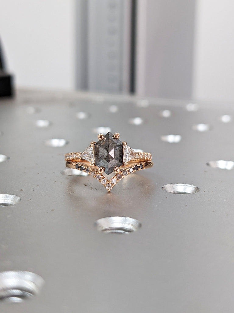 Raw Diamond Hexagon Triangle Diamond, Salt and Pepper, Unique Engagement Ring, Rose Cut Geometric Diamond Ring, 14k Gold, Custom Handmade