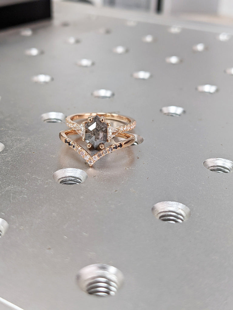 Raw Diamond Hexagon Triangle Diamond, Salt and Pepper, Unique Engagement Ring, Rose Cut Geometric Diamond Ring, 14k Gold, Custom Handmade