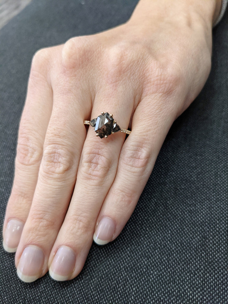 Raw Diamond Hexagon Triangle Diamond, Salt and Pepper, Unique Engagement Ring, Rose Cut Geometric Diamond Ring, 14k Gold, Custom Handmade