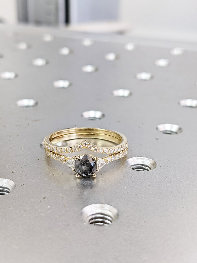 Raw Diamond Round Triangle Diamond, Salt and Pepper, Unique Engagement Ring, Rose Cut Geometric Diamond Ring, 14k Gold, Custom Handmade