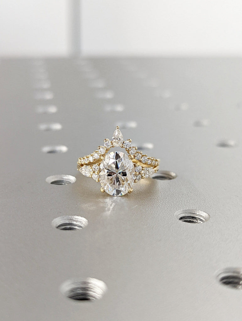 Oval cut Moissanite Engagement Ring set,Stacking ring.14K/18K Rose Gold,vintage Unique pear diamond Cluster ring women, wedding Bridal ring