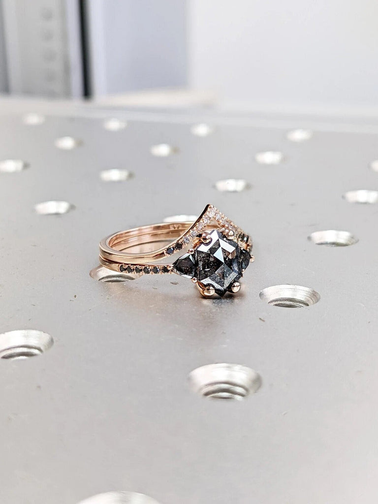 Raw Diamond Hexagon Triangle Diamond, Salt and Pepper, Unique Engagement Ring, Rose Cut Geometric Diamond Ring, 14k Gold, Custom Handmade