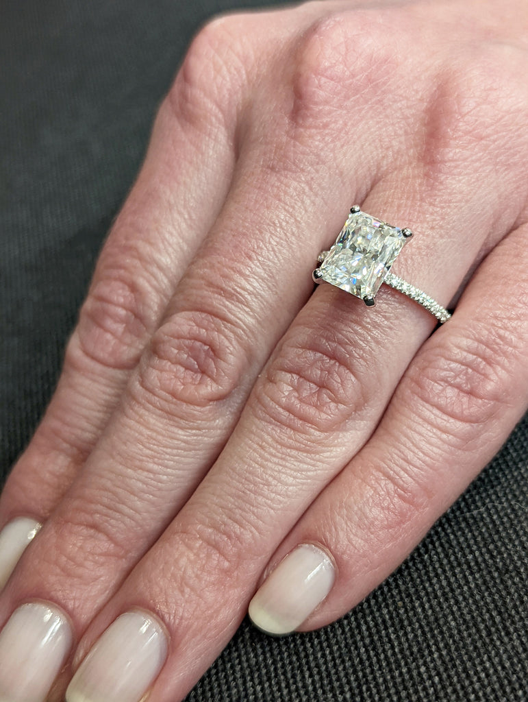 14K Solid Gold Engagement Ring /3.0CT Radiant Moissanite Diamond Wedding Ring/Moissanite Engagement Ring/Stack Ring/Promise ring/Rose gold
