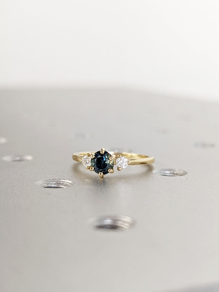 Teal Sapphire Engagement Ring Unique Round Blue Green Sapphire Ring Solid 14k Gold Diamond / Moissanite Wedding Bridal Ring Anniversary Ring