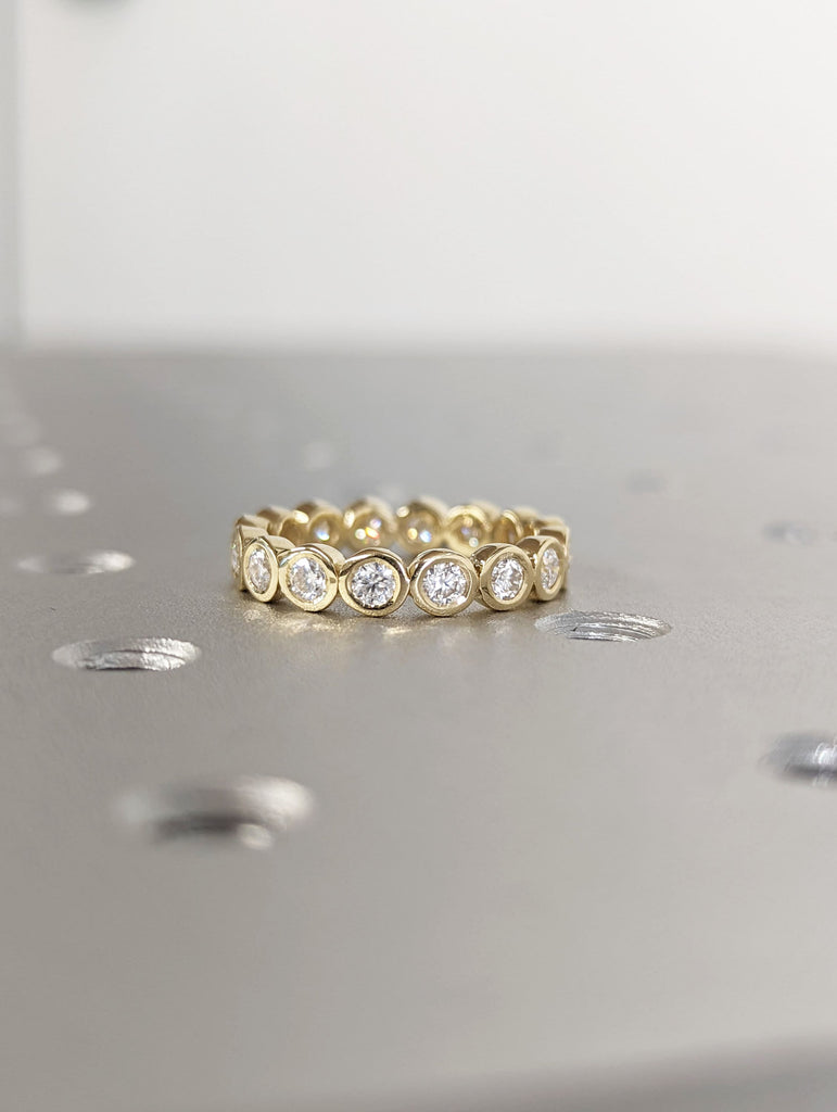 14k 18k Gold Full Diamond Moissanite Eternity Ring, Stackable Ring Wedding Band, Bezel Set Ring for Her, Dainty Wedding Engagement Ring