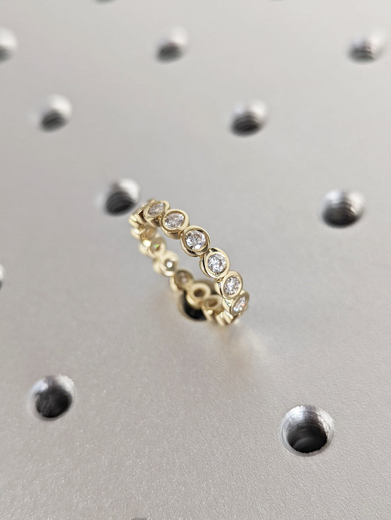 14k 18k Gold Full Diamond Moissanite Eternity Ring, Stackable Ring Wedding Band, Bezel Set Ring for Her, Dainty Wedding Engagement Ring