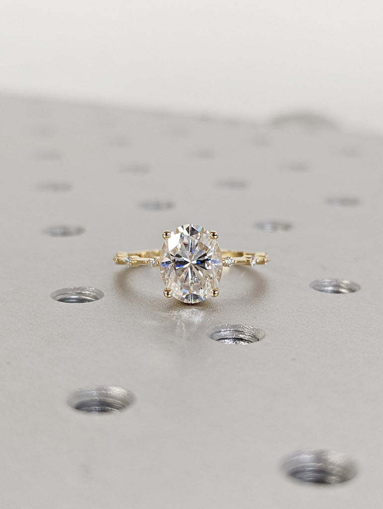 2.5 CT Oval Engagement Ring, Dainty Moissanite Engagement Ring