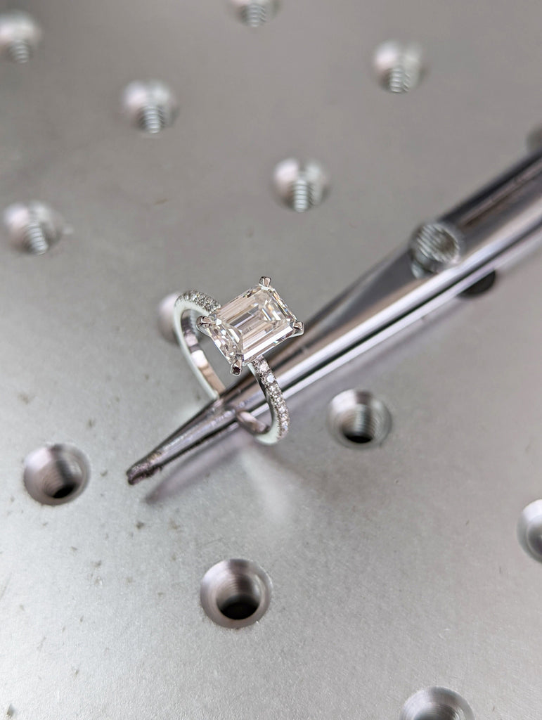 6x8mm Emerald Moissanite Engagement Ring, Emerald Wedding Ring, Unique Anniversary Ring, Promise Gift For Her, Antique Art Deco Bridal Ring