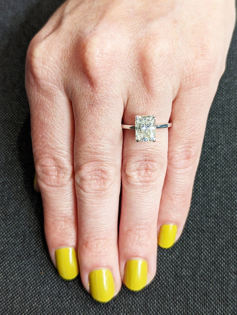 2.5Ct Radiant Cut Wedding Ring in White Gold , Crushed Ice Radiant Bridal Ring, Moissanite Radiant Cut Bridal Ring, Moissanite bridal Ring.