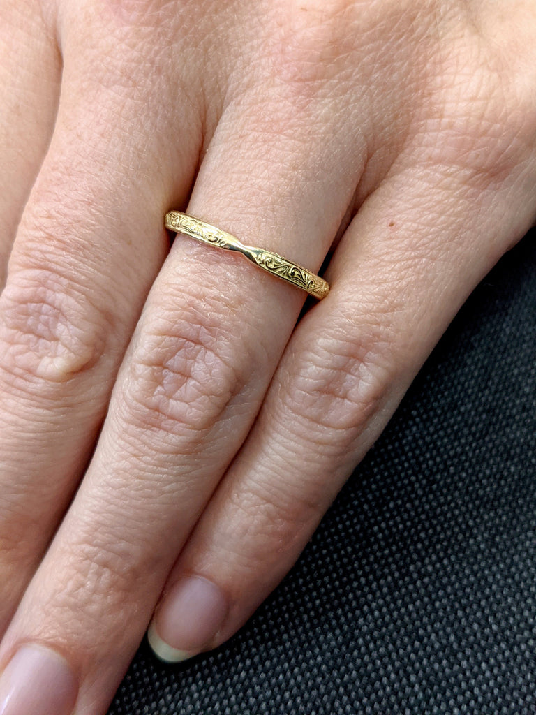 Vintage Wedding Ring, 14K Gold Wedding Band, Unisex Wedding Band, Floral Wedding Band, Antique Wedding Ring, Pattern Band, Thin Gold Ring