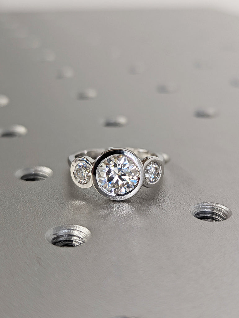 Moissanite Bezel Set Ring / Colorless Round Moissanite Ring / Three Stone Wedding Ring / Colorless Moissanite Engagement Ring