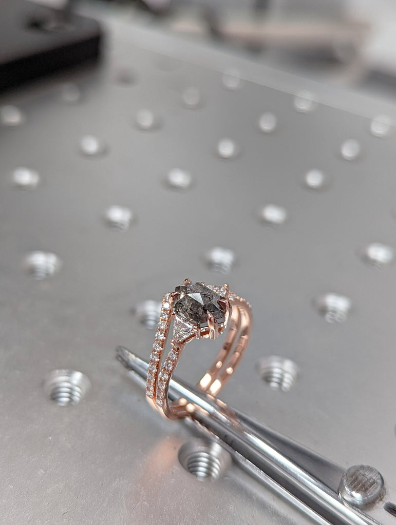 Raw Diamond Hexagon Triangle Diamond, Salt and Pepper, Unique Engagement Ring, Rose Cut Geometric Diamond Ring, 14k Gold, Custom Handmade
