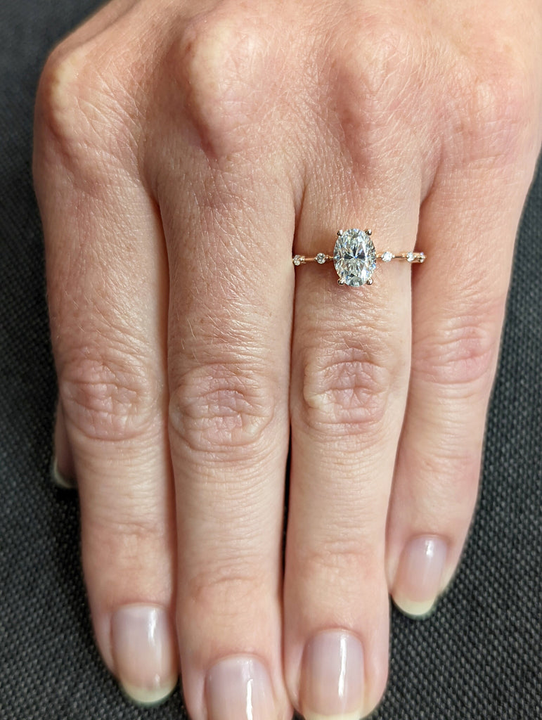 1 CT Oval Engagement Ring, Dainty Moissanite Engagement Ring