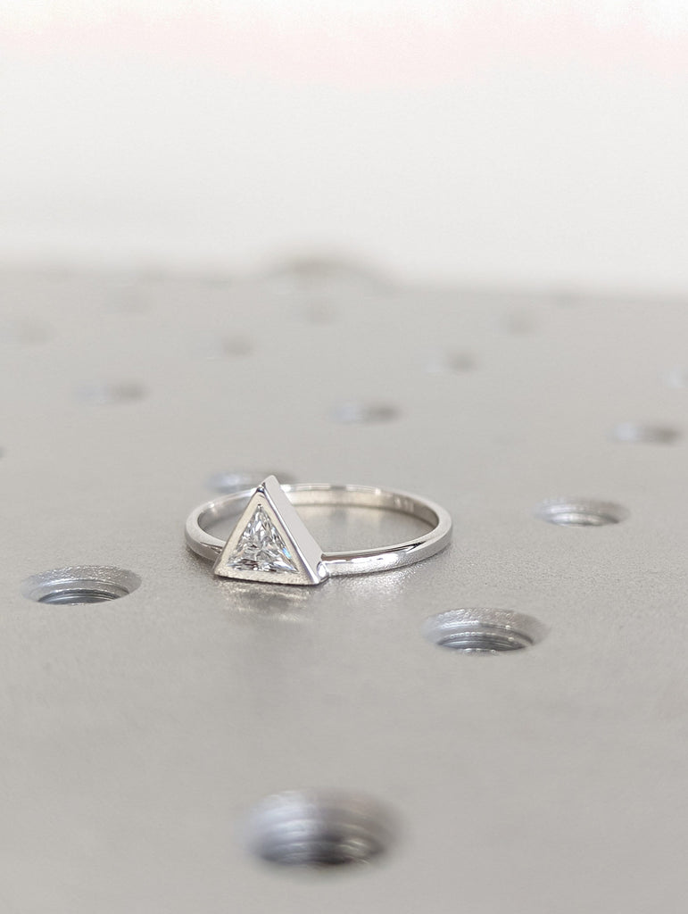 Triangle Diamond Engagement Ring, Trillion Diamond Moissanite Band, Modern Engagement Ring in White Gold