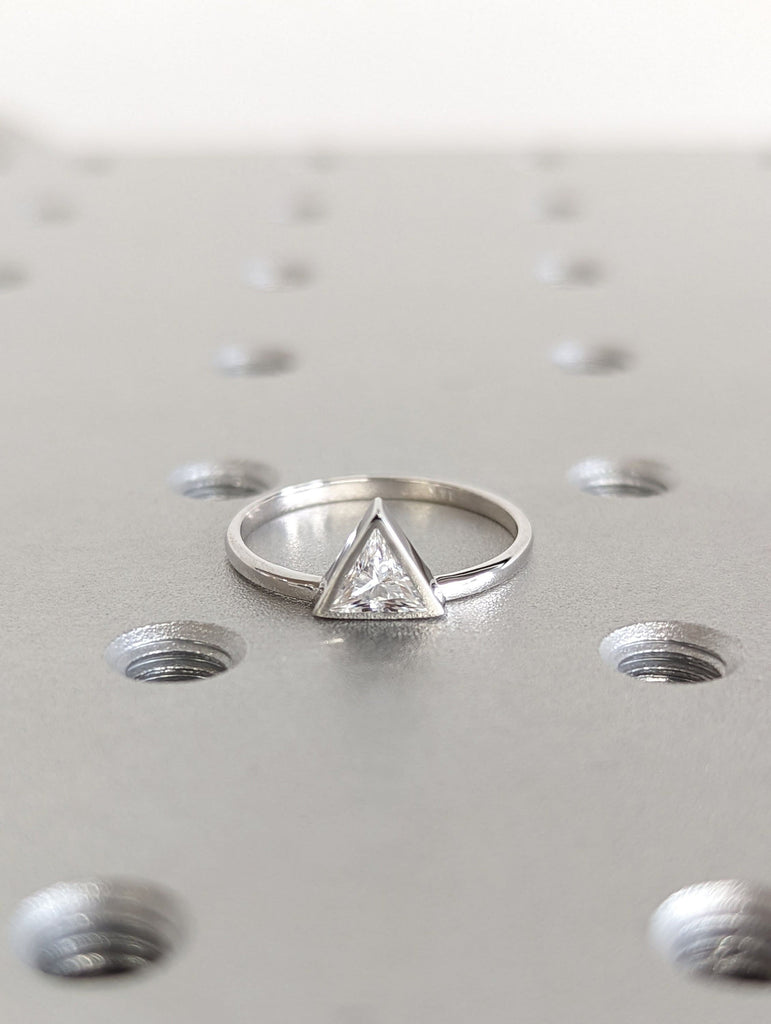 Trillion Diamond Moissanite Engagement Ring, Trillion Diamond Ring, Triangle Diamond Ring, Minimalist Engagement Ring, Diamond Triangle Ring