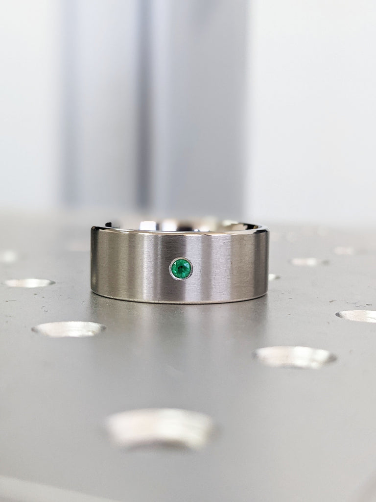 Brushed Titanium Ring, Mens Wedding Band, Wide Band Ring, Unique Wedding Band, Green Emerald Band, Green Emerald Ring, Mens Wedding Ring