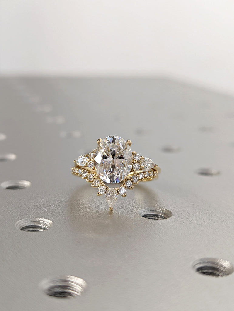 Oval cut Moissanite Engagement Ring set,Stacking ring.14K/18K Rose Gold,vintage Unique pear diamond Cluster ring women, wedding Bridal ring