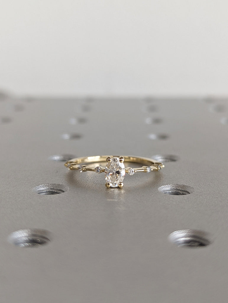 0.5 CT Oval Engagement Ring, Dainty Moissanite Engagement Ring