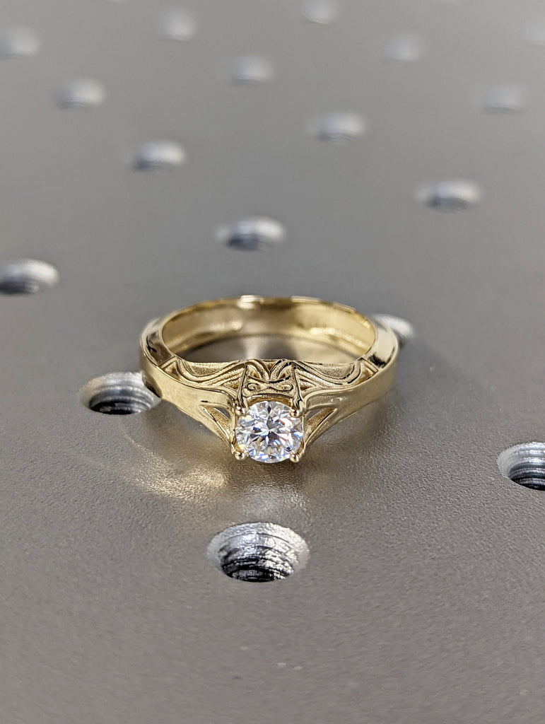 Vintage style celtic band, Unique celtic wedding band, Gold wedding ring, Unusual wedding band, Celtic ring, 0.5 Carat Round Moissanite