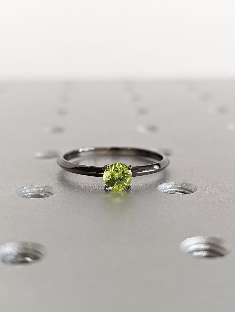 14k Solid Gold Peridot Ring, Round Peridot, Prong Setting, August Birthstone, Birthstone Jewelry, Green Peridot Gemstone