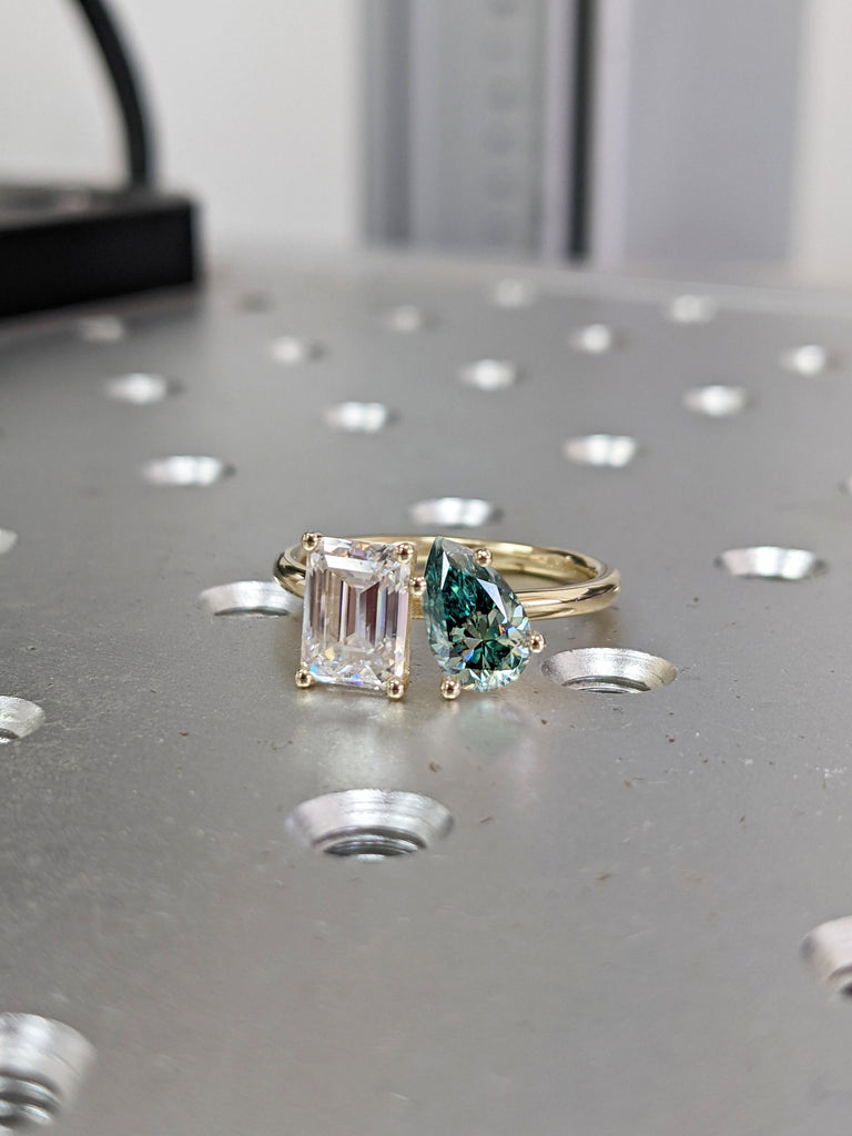 2.5 Carat Double Stone Engagement Ring Green Pear Cut and Emerald Cut Moissanite Two Stone Wedding Ring 14K White Yellow Rose Gold