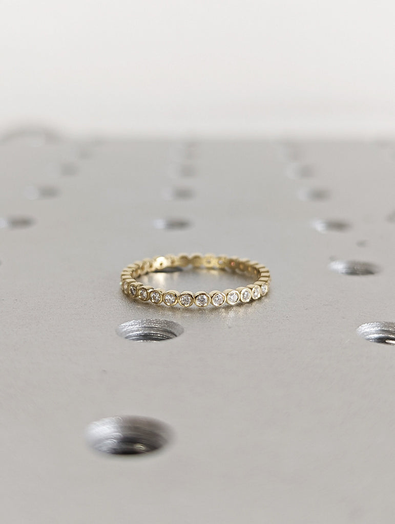 14k 18k Gold Full Diamond Moissanite Eternity Ring, Stackable Ring Wedding Band, Bezel Set Ring for Her, Dainty Wedding Engagement Ring