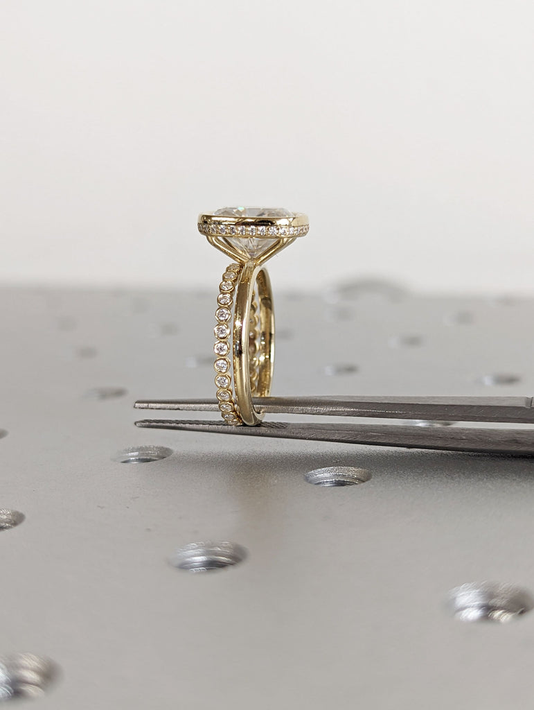 Diamond Bezel Eternity Band, 14k Gold, Dainty Wedding Ring, Stacking Ring, Diamond Eternity Ring, Full Eternity Bezel Round Diamonds