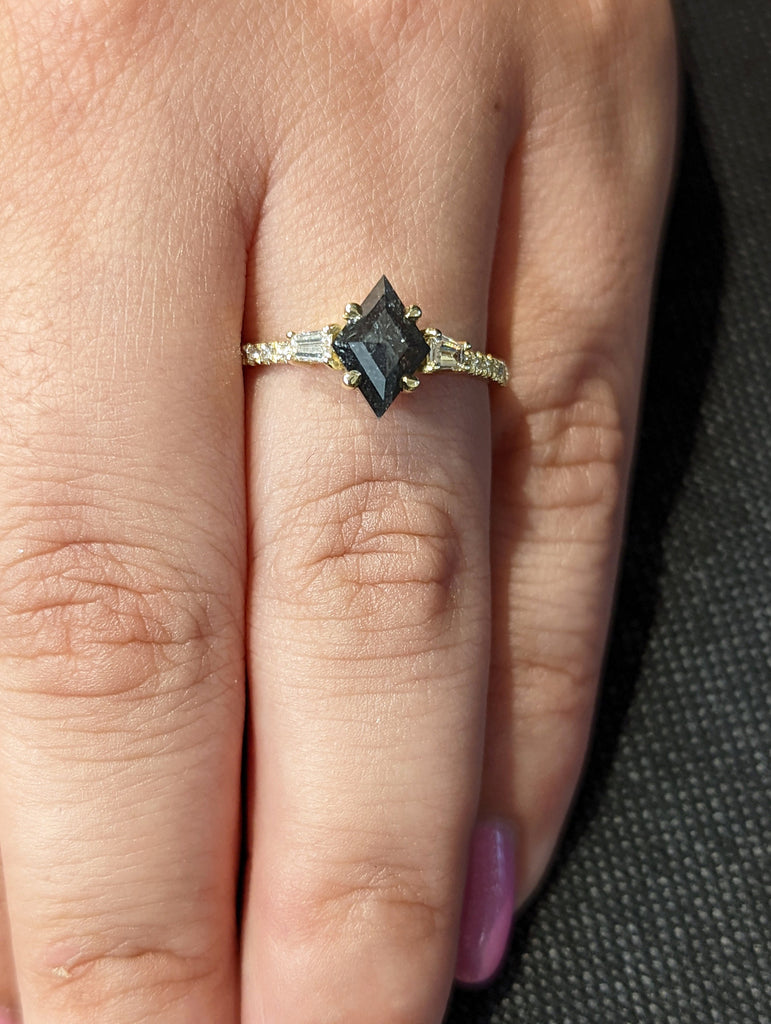 Raw Diamond Kite Baguette Diamond, Salt and Pepper, Unique Engagement Ring, Rose Cut Geometric Diamond Ring, 14k Gold, Custom Handmade