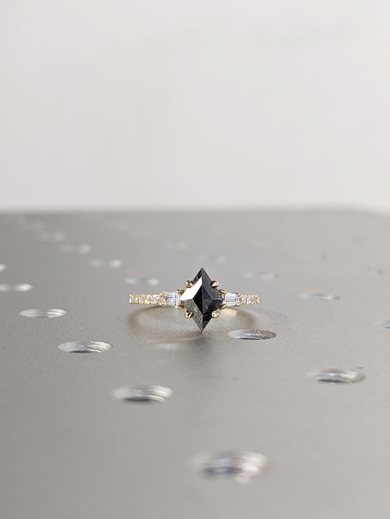 Raw Diamond Kite Baguette Diamond, Salt and Pepper, Unique Engagement Ring, Rose Cut Geometric Diamond Ring, 14k Gold, Custom Handmade