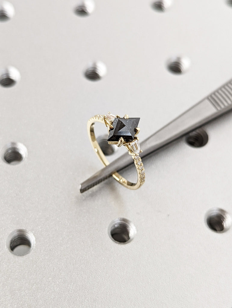 Raw Diamond Kite Baguette Diamond, Salt and Pepper, Unique Engagement Ring, Rose Cut Geometric Diamond Ring, 14k Gold, Custom Handmade