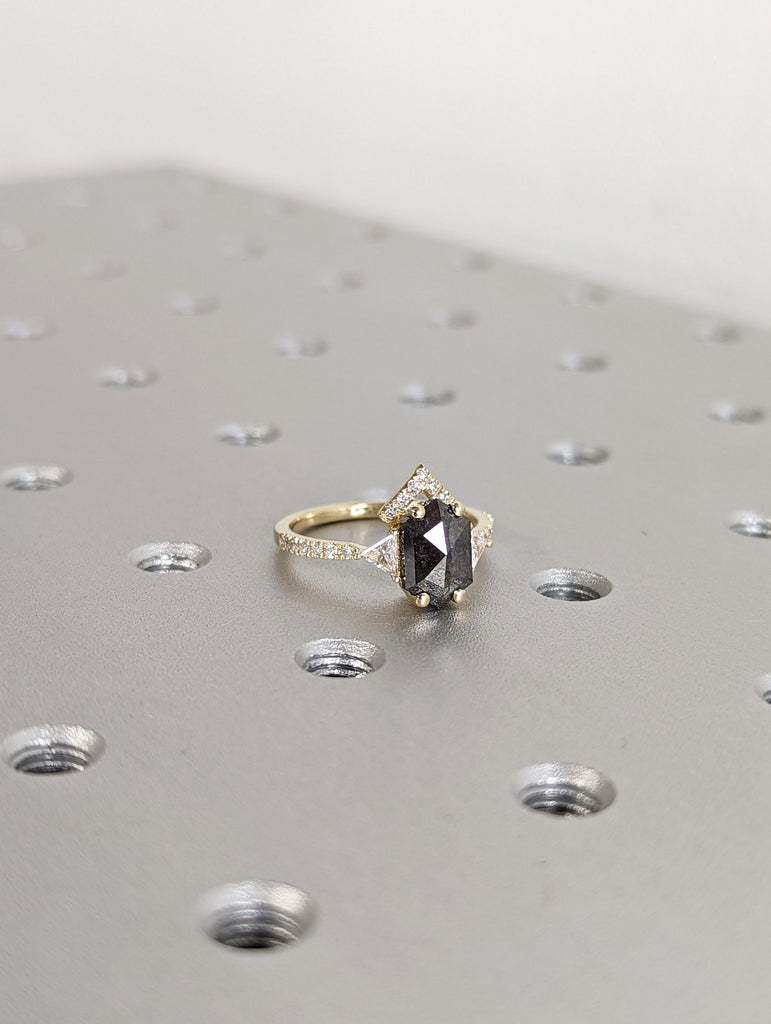 Raw Diamond Hexagon Triangle Diamond, Salt and Pepper, Unique Engagement Ring, Rose Cut Geometric Diamond Ring, 14k Gold, Custom Handmade