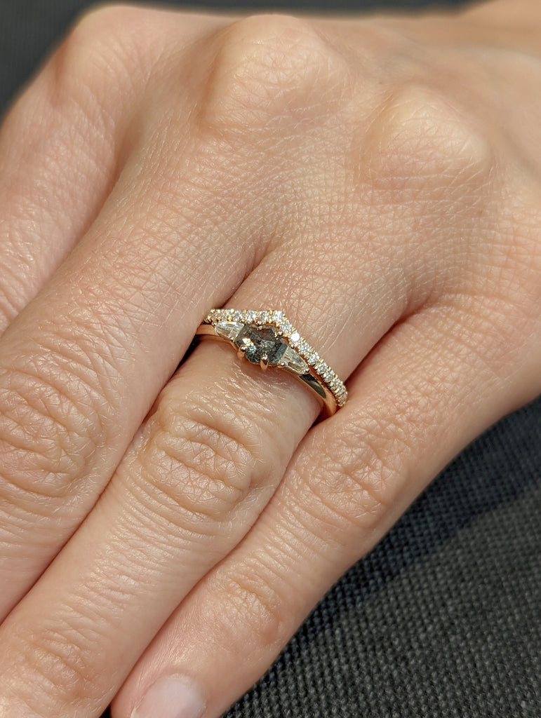 Raw Diamond Hexagon Baguette Moissanite, Salt and Pepper, Unique Bridal Engagement Set, Rose Cut Geometric Diamond Ring, Custom Handmade