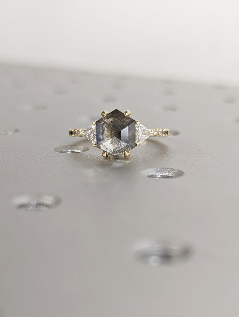 Raw Diamond Hexagon Triangle Ombre Diamond, Salt and Pepper, Unique Engagement Ring, Rose Cut Geometric Diamond Ring, 14k Gold, Handmade