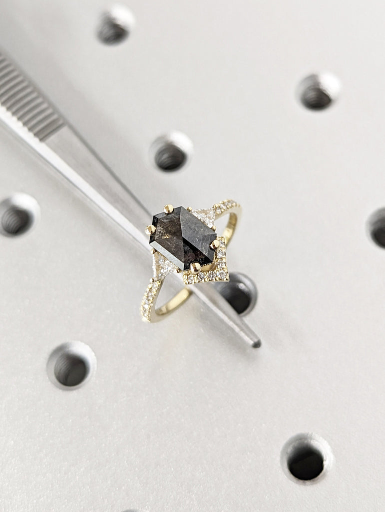 Raw Diamond Hexagon Triangle Diamond, Salt and Pepper, Unique Engagement Ring, Rose Cut Geometric Diamond Ring, 14k Gold, Custom Handmade