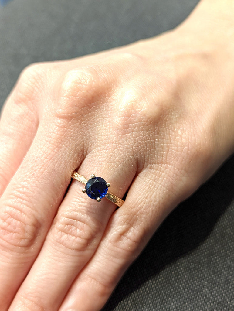 Blue Sapphire Engagement Ring, Sapphire wedding ring, Vintage Inspired Sapphire Ring, Round Shaped Blue Stone, September Birthstone