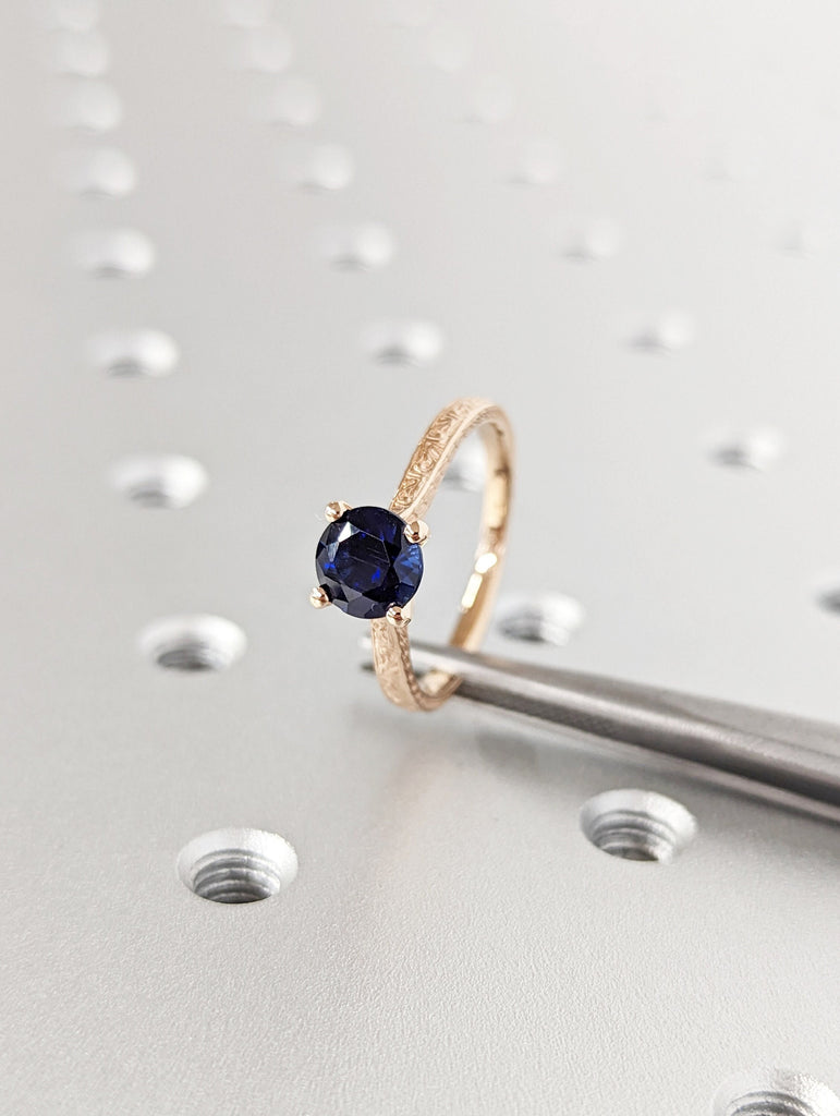 Blue Sapphire Engagement Ring, Sapphire wedding ring, Vintage Inspired Sapphire Ring, Round Shaped Blue Stone, September Birthstone