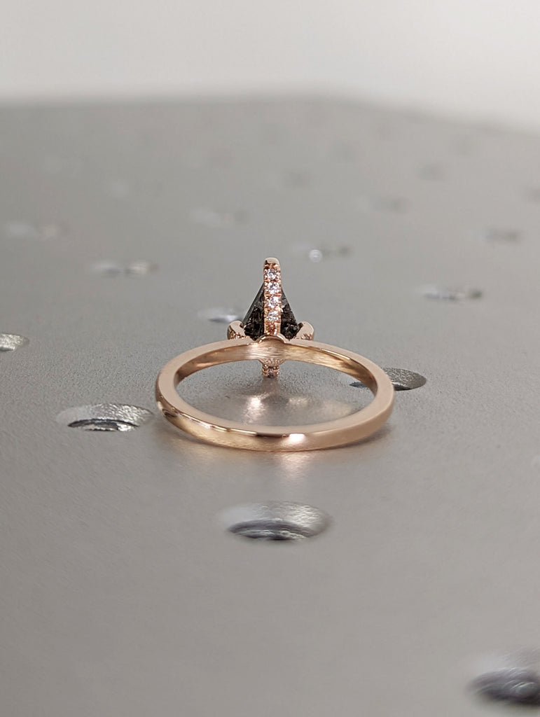 1920's Raw Salt and Pepper Diamond, Kite Diamond Ring, Unique Engagement Ring, Hidden Diamonds, Delicate Salt And Pepper Diamond Ring