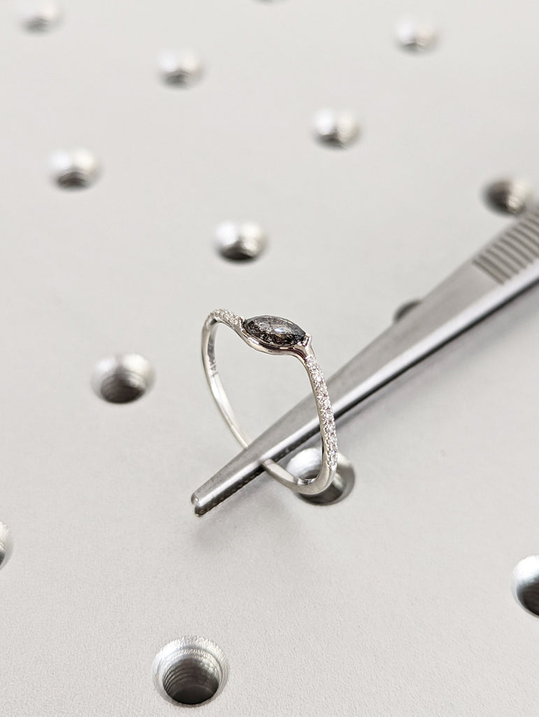 Marquise Salt and Pepper Diamond Wedding Ring, Unique Diamond Wedding Band, Wedding Engagement Ring, Minimalist Diamond Ring