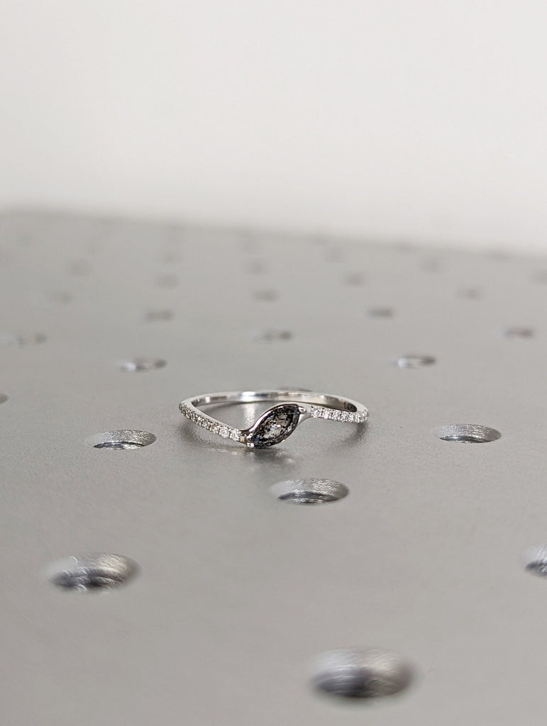 Marquise Salt and Pepper Diamond Wedding Ring, Unique Diamond Wedding Band, Wedding Engagement Ring, Minimalist Diamond Ring