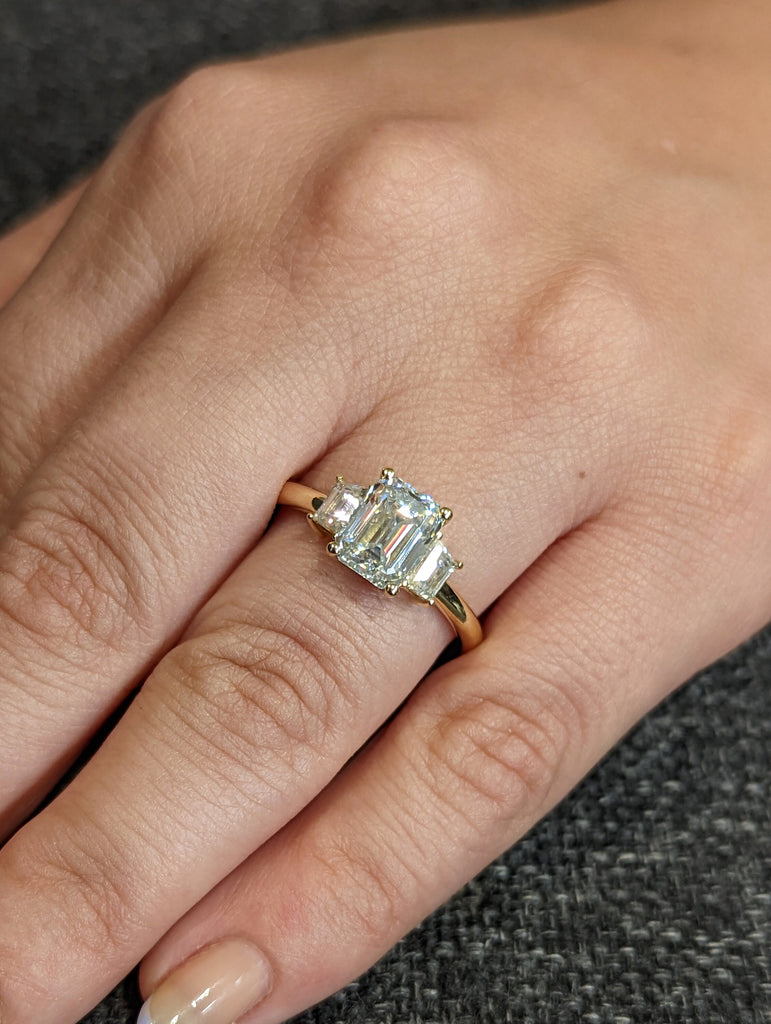 Three Stone Emerald Cut Moissanite Engagement Ring, Side Trapezoid Moissanite, Three Stone Engagement Ring, Emerald Cut and trapezoid Cut