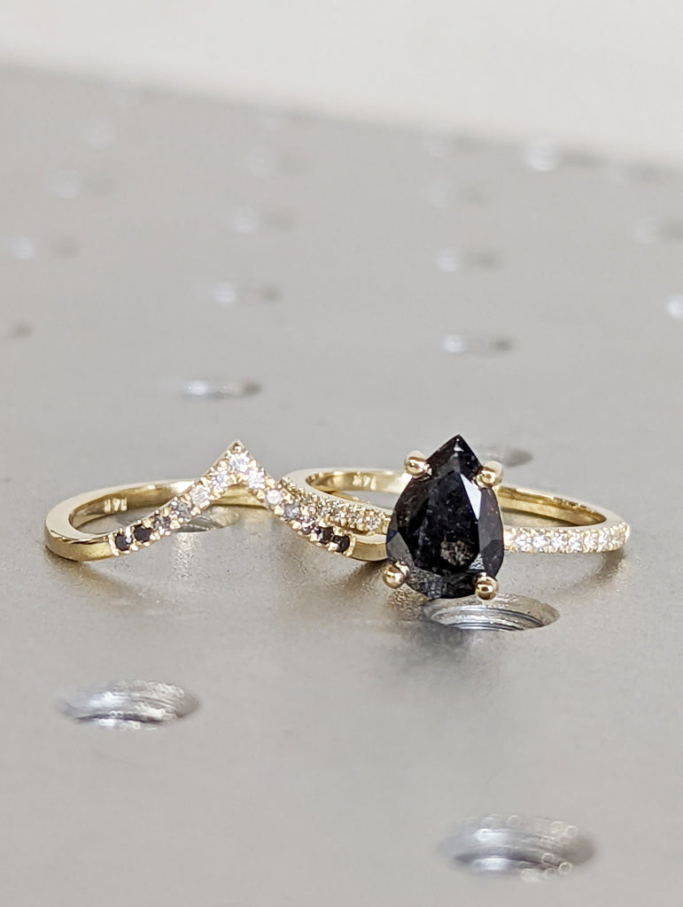 1.5 Carat 1920's Raw Salt and Pepper Diamond, Pear Diamond Ring, Unique Engagement Bridal Set, Black, Gray Pear, 14k Yellow, Rose White Gold